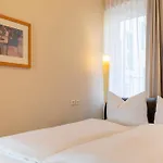 Am Pollingpark Haus Ii * Dessau-Rosslau