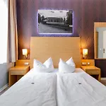 Apartamento Am Pollingpark Haus Ii *