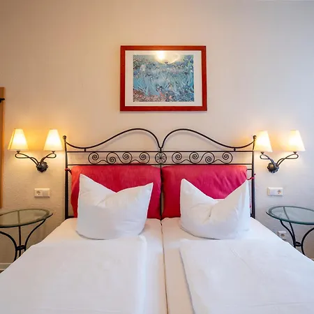 Am Pollingpark Haus Ii * Dessau-Rosslau