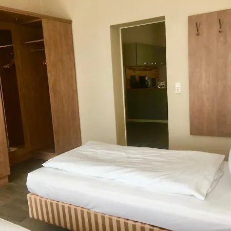 Am Pollingpark Haus Ii Apartment Dessau-Rosslau