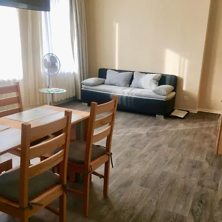 Apartment Am Pollingpark Haus Ii *